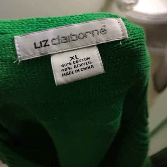 Funky sweater - Picture 2 of 2